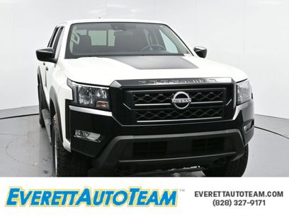 Used 2024 Nissan Frontier SV w/ Hardbody Edition