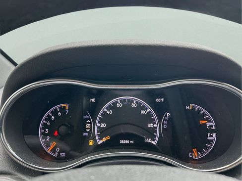 Certified 2018 Jeep Grand Cherokee Limited image 12