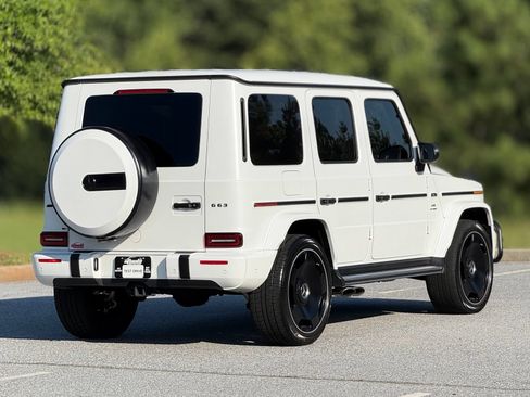 Used 2022 Mercedes-Benz G 63 AMG 4MATIC image 11