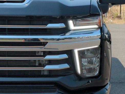 Used 2023 Chevrolet Silverado 3500 High Country w/ Technology Package AWD/4WD image 50