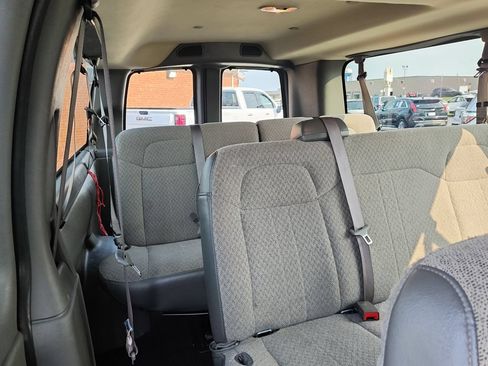 Used 2025 Chevrolet Express 3500 LT w/ LT Preferred Equipment Group RWD image 24
