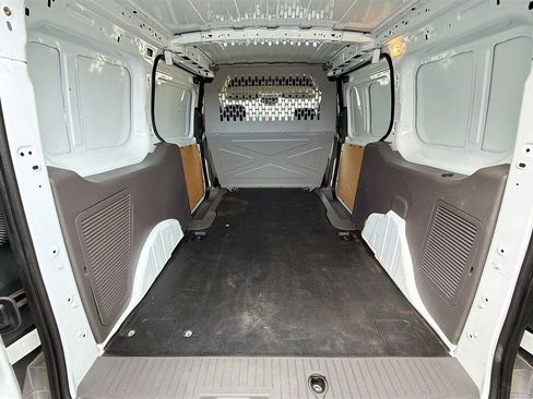 Used 2023 Ford Transit Connect XL image 23