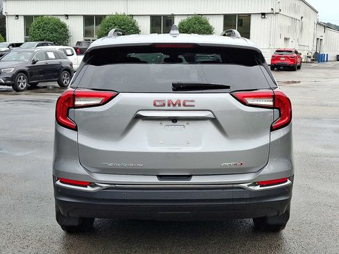Used 2024 GMC Terrain AT4 w/ Infotainment Package II AWD/4WD image 5