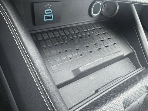 Used 2024 Ford Mustang GT Premium image 16