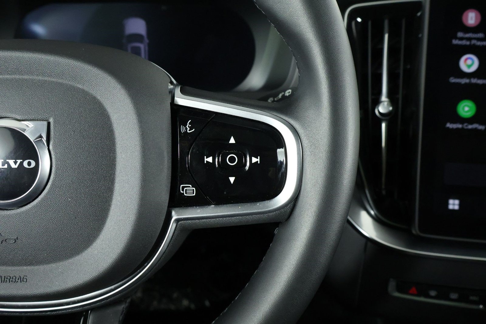 Used 2026 Volvo XC90 B6 Plus AWD/4WD image 11