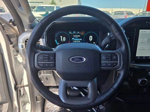 Certified 2022 Ford F150 Lariat w/ Equipment Group 501A Mid AWD/4WD image 20