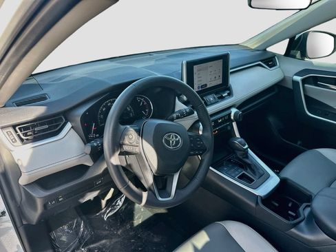 Used 2024 Toyota RAV4 XLE Premium AWD/4WD image 9