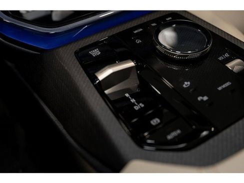 Used 2025 BMW X3 xDrive30i w/ Premium Package image 66