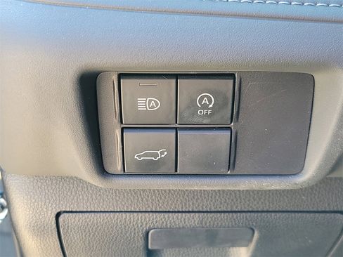 Used 2024 Toyota Highlander XSE image 33