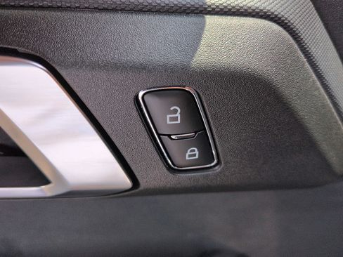 Used 2025 Ford Bronco Big Bend AWD/4WD image 13