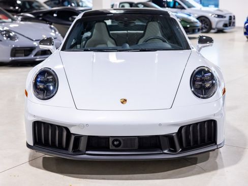 Used 2025 Porsche 911 Carrera 4 GTS image 11