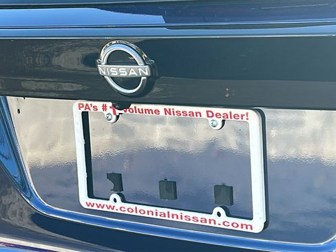 Certified 2025 Nissan Kicks SR image 10