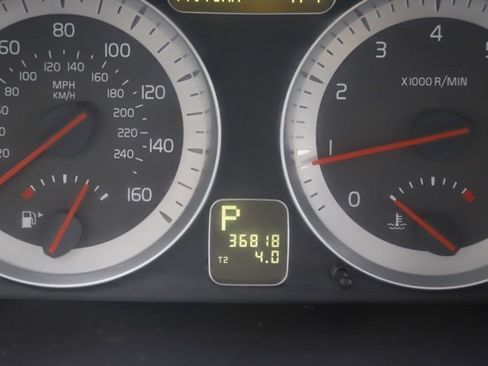 Used 2012 Volvo C70 T5 image 26