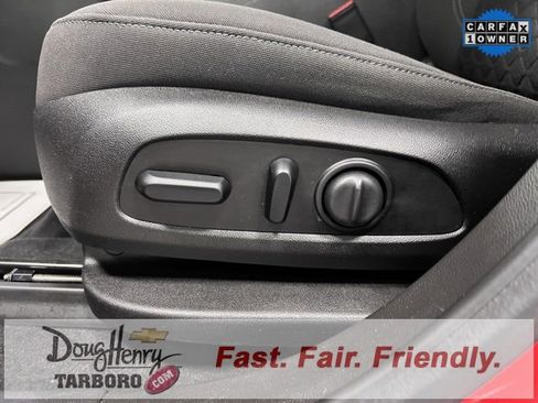 Used 2020 Chevrolet Blazer LT image 29