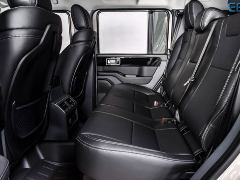 New 2026 INEOS Grenadier image 18