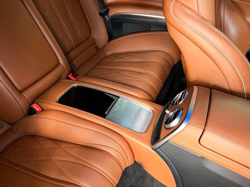 Used 2015 Mercedes-Benz S 63 AMG 4MATIC Coupe image 57