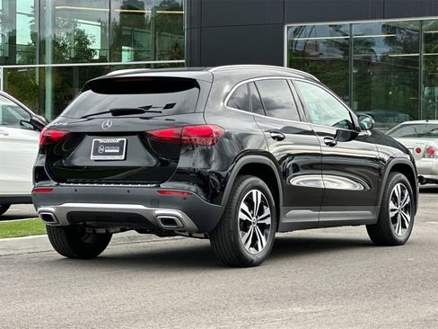 Certified 2025 Mercedes-Benz GLA 250 GLA 250 image 3