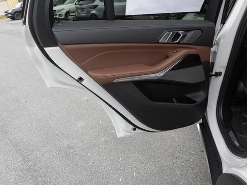 New 2026 BMW X5 xDrive50e image 16