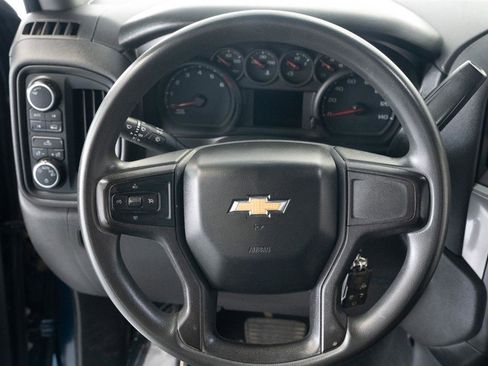 Used 2020 Chevrolet Silverado 1500 Custom w/ Custom Value Package AWD/4WD image 21