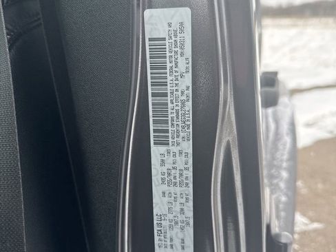 Used 2016 Jeep Wrangler Unlimited Sahara w/ Connectivity Group image 15