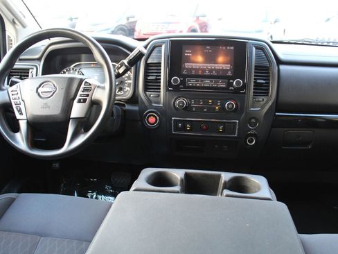 Used 2023 Nissan Titan SV RWD image 13