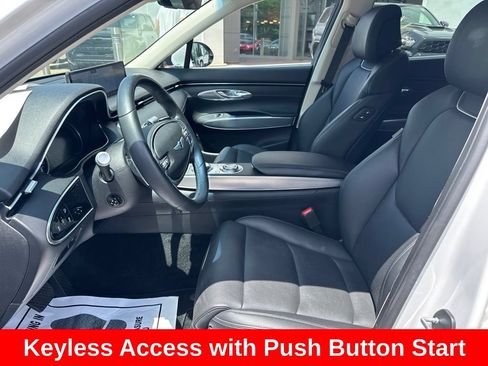 Used 2022 Genesis GV70 2.5T w/ Select Package AWD/4WD image 11