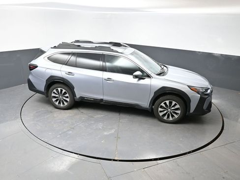 Used 2024 Subaru Outback Touring XT w/ Popular Package #2 image 15