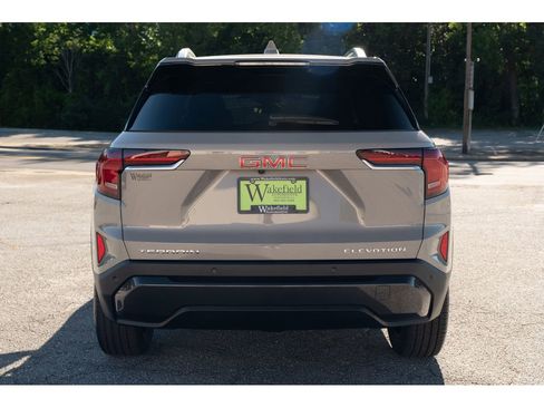 New 2026 GMC Terrain Elevation w/ Elevation Premium Package FWD image 7