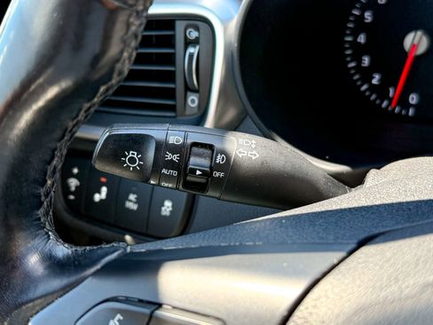 Used 2016 Kia Sorento SX AWD/4WD image 29