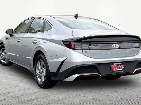 Certified 2026 Hyundai Sonata SE FWD image 4