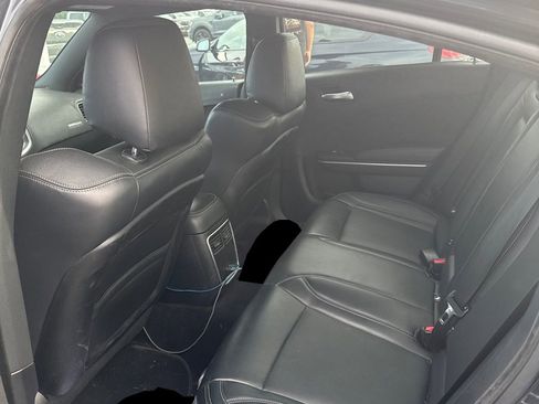 Used 2019 Dodge Charger GT w/ Cold Weather Package RWD image 11