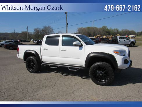 Used 2022 Toyota Tacoma SR image 20