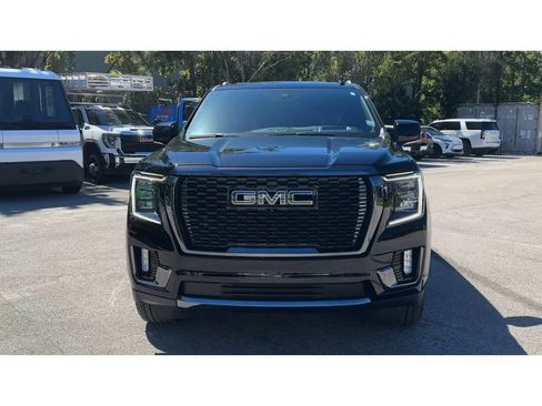 Certified 2024 GMC Yukon Denali Ultimate image 3