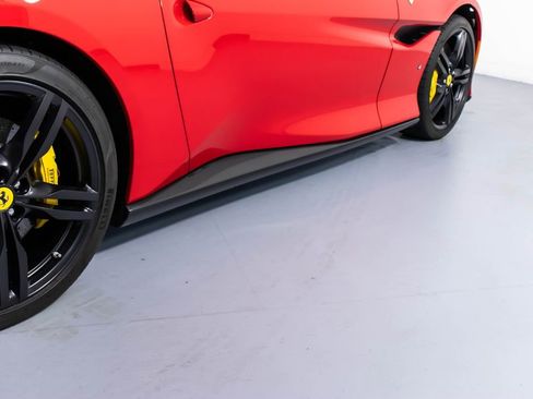 Certified 2019 Ferrari Portofino RWD image 19
