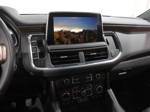 Used 2024 Chevrolet Tahoe High Country image 9