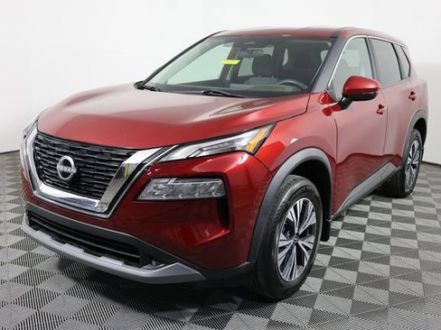 Used 2023 Nissan Rogue SV image 1