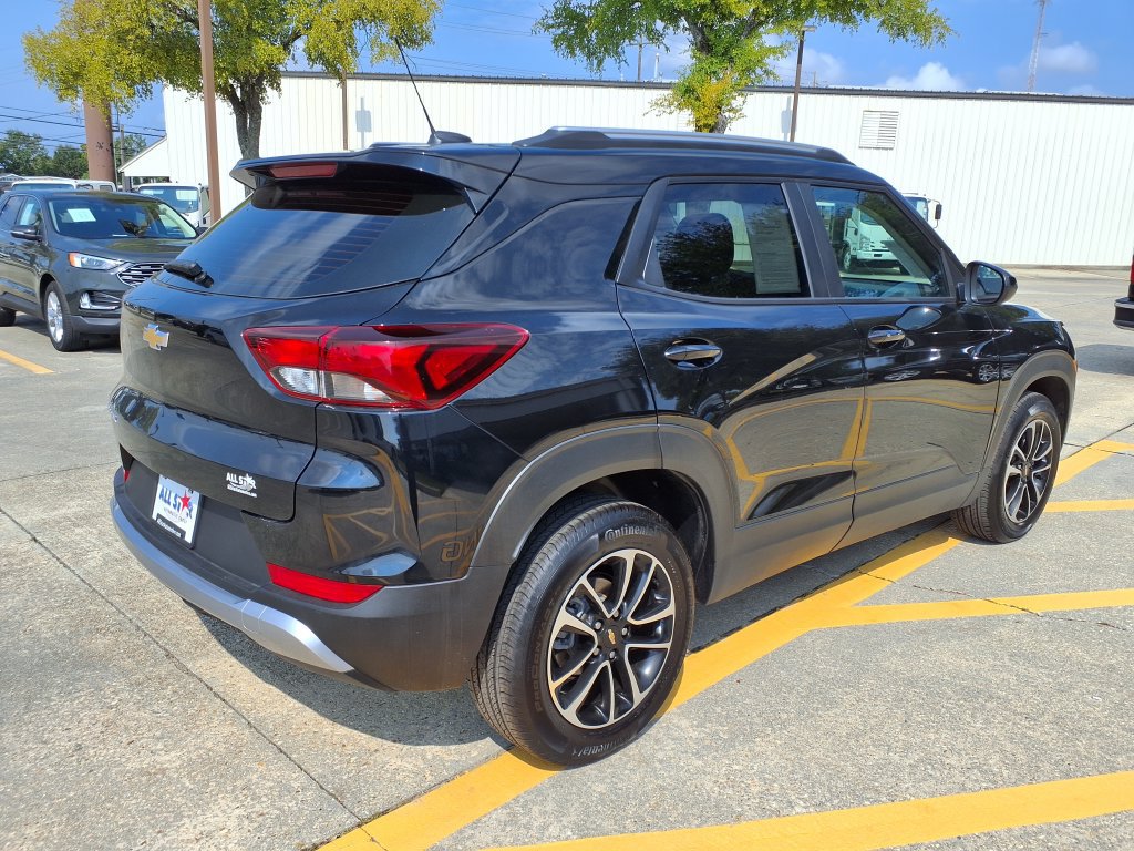 Used 2026 Chevrolet TrailBlazer LT FWD image 5