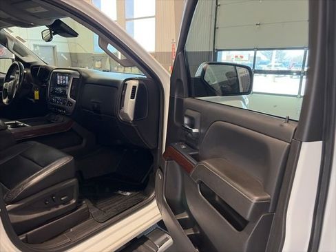 Used 2017 GMC Sierra 1500 SLT image 14