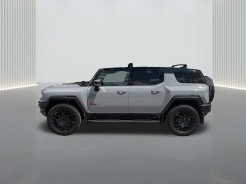 Used 2024 GMC Hummer EV 2X w/ LPO, Illumination Package AWD/4WD image 6