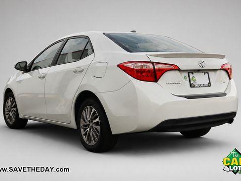 Used 2017 Toyota Corolla LE w/ LE Eco Premium Package FWD image 6