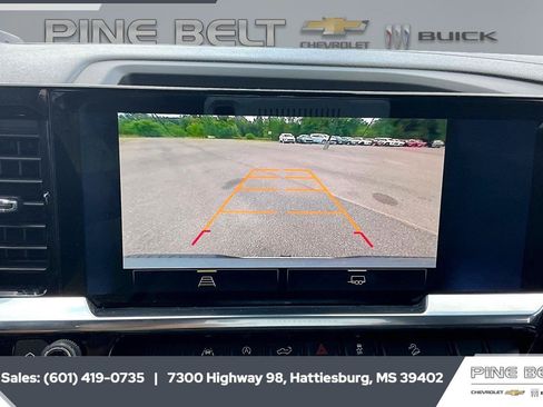 Used 2025 Chevrolet Silverado 1500 RST w/ Z71 Off-Road Package AWD/4WD image 16