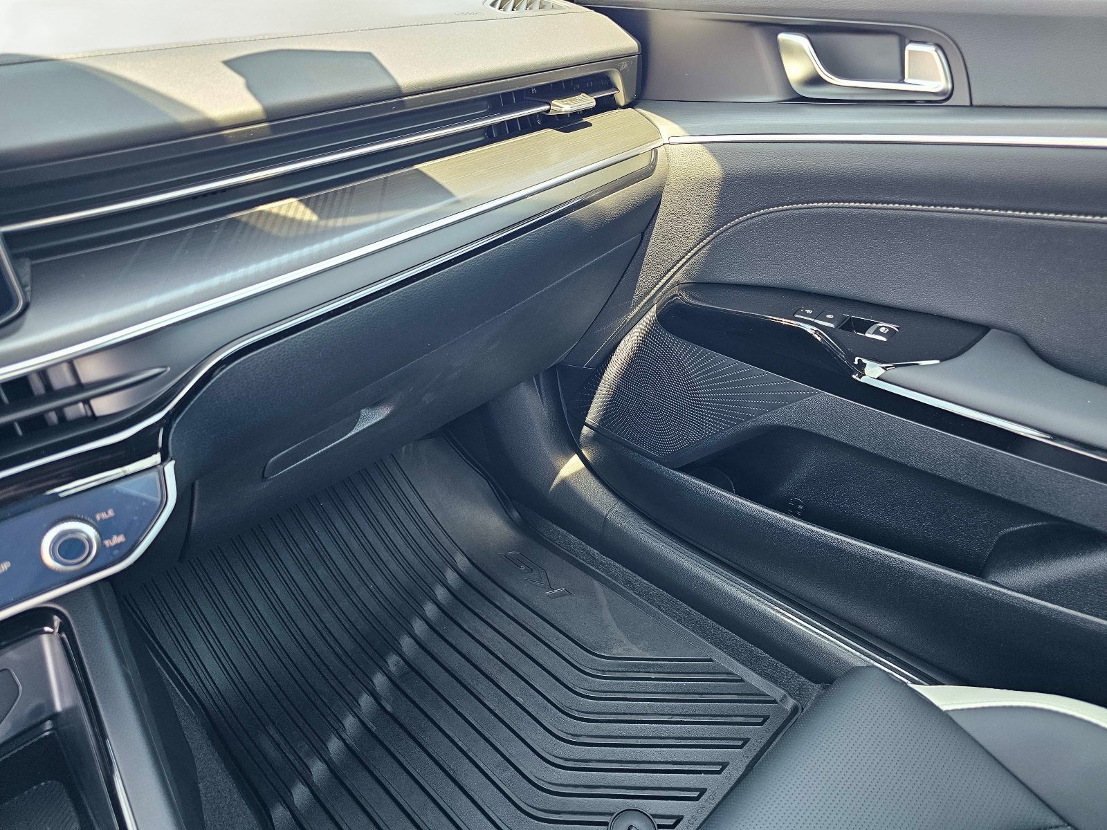 New 2026 Kia K5 GT-Line FWD image 25
