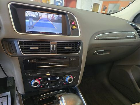 Used 2013 Audi Q5 2.0T Premium Plus image 25