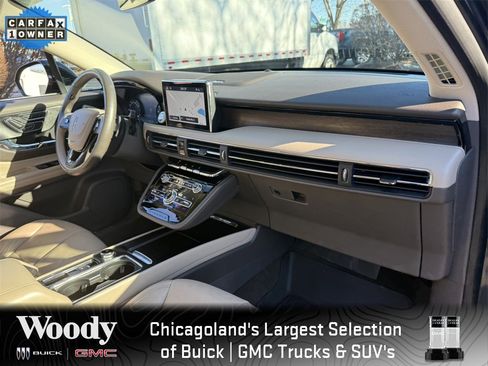 Used 2020 Lincoln Corsair Reserve w/ Elements Package image 38