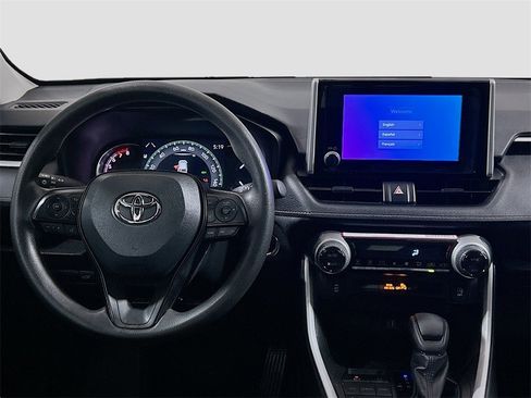 Used 2024 Toyota RAV4 XLE image 19