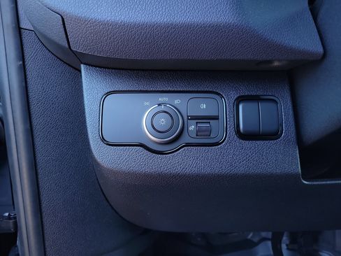 Used 2026 Mercedes-Benz Sprinter 2500 image 7