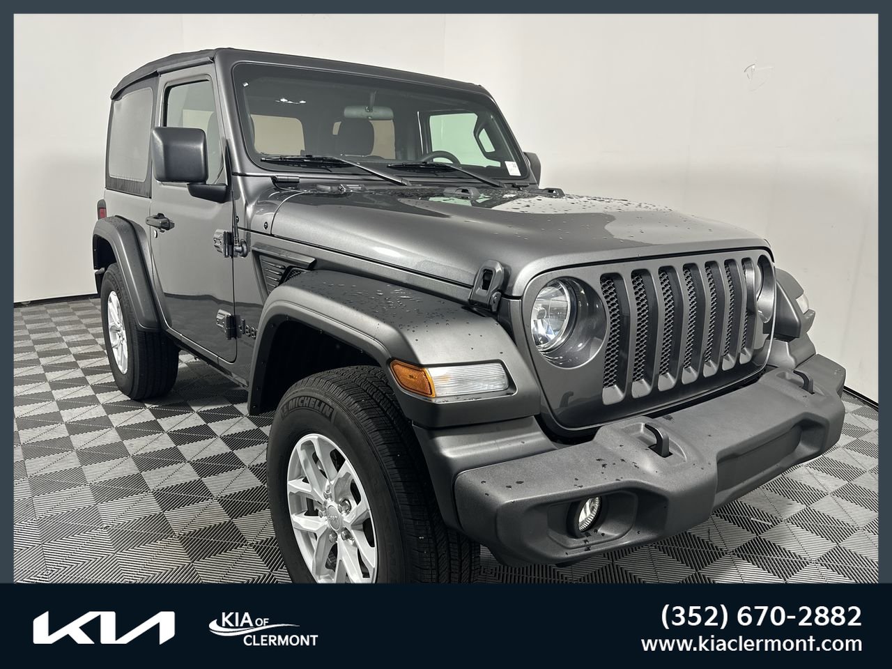 Used 2023 Jeep Wrangler Sport AWD/4WD image 1