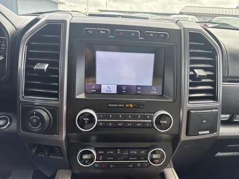 Used 2021 Ford Expedition Platinum AWD/4WD image 20
