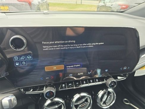 New 2025 Chevrolet Blazer EV LT image 28