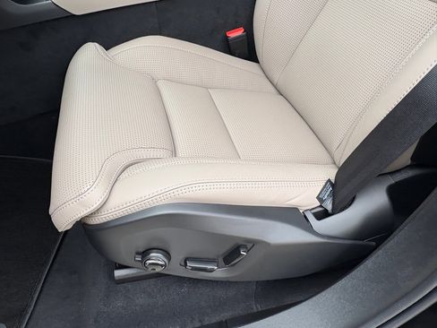 New 2026 Volvo XC90 B6 Ultra w/ Protection Package Premier image 21